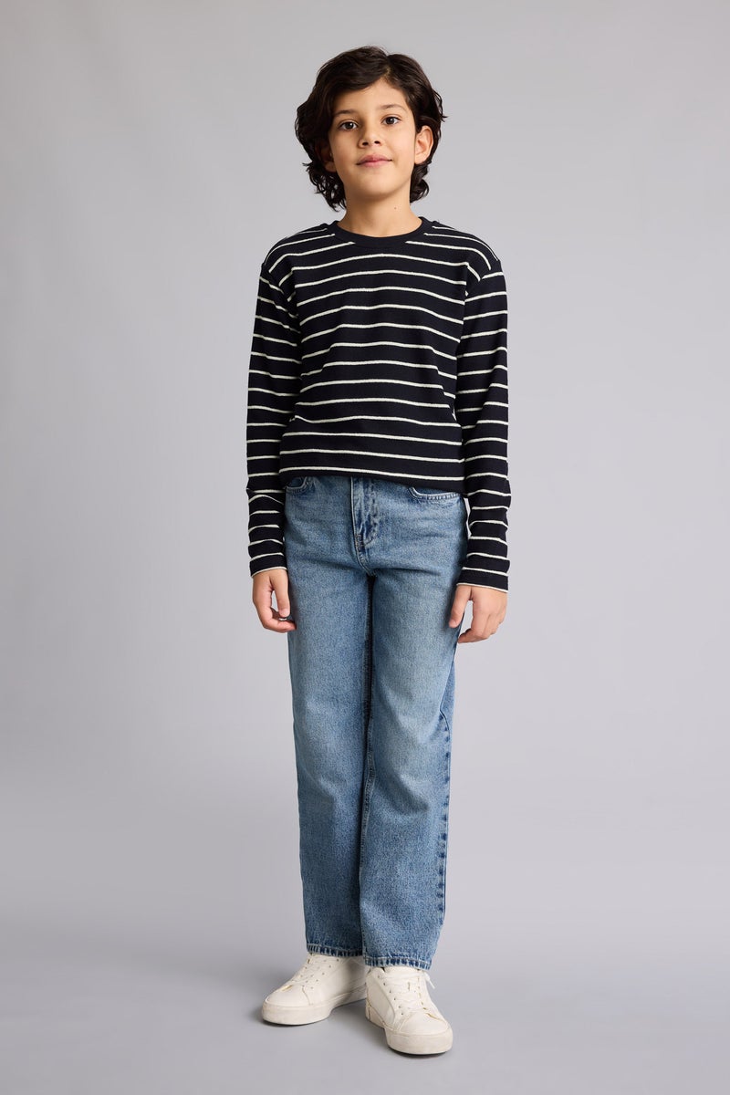 ديفاكتو تيشيرت اولادي كم طويل قصة عادية برقبة مستديرة - Image 2